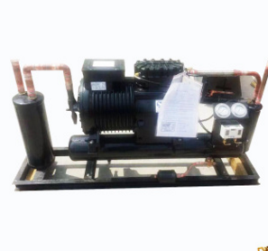 熱銷(xiāo)高品質(zhì)多種型號(hào)10kw170kg谷輪制冷中低溫水冷定排壓縮機(jī)組