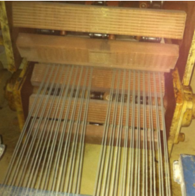 供應(yīng)二爪300寬型材牽引機(jī)