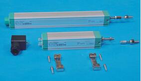 油缸位移傳感器，機(jī)器位移變送器