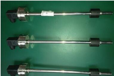 不銹鋼浮球開(kāi)關(guān)，油位開(kāi)關(guān)，油位傳感器FUENSENSOR