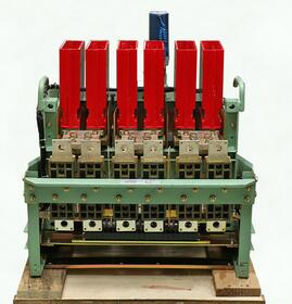 DW17系列2500A萬能式框架斷路器