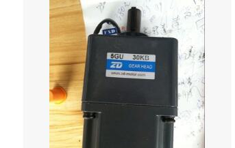 特價(jià)熱銷24V直流無刷減速電機(jī)Z5BLD90-24GU/5GU30KB/配驅(qū)動(dòng)器