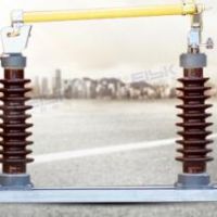 供應(yīng)RW5-35/100A 35KV高壓跌落式熔斷器rw5 廠家現(xiàn)貨令克開關(guān)