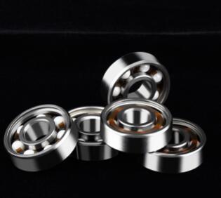 工廠現(xiàn)貨 608軸承 陶瓷軸承 不銹鋼軸承 指尖陀螺軸承 滑板車軸承