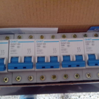 正泰斷路器 DZ47-60 二極 60A空氣開關(guān)