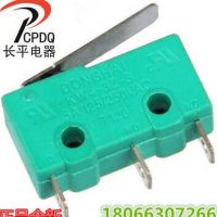 供應(yīng)UL認(rèn)證東海牌銀點帶背條小型三腳微動開關(guān)KW4-3Z-3 200只一盒