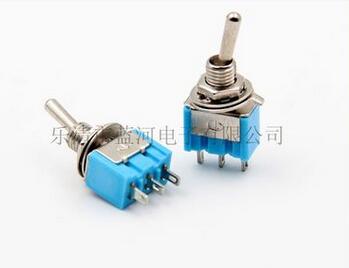 （廠家直銷）小型鈕子開關(guān) MTS102三腳兩檔 波動(dòng)開關(guān) 搖擺開關(guān)