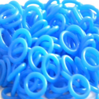 廠家直銷環(huán)保食品級(jí)彩色橡膠圈指尖陀螺用膠圈o型圈現(xiàn)貨包郵