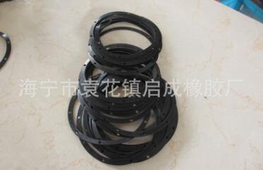 廠家直銷橡膠多孔圓墊片 橡膠軟膠墊片 硅膠多孔墊片