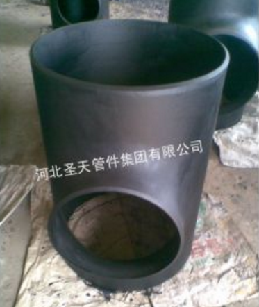 供應(yīng)供應(yīng)出口碳鋼、不銹鋼、合金鋼三通