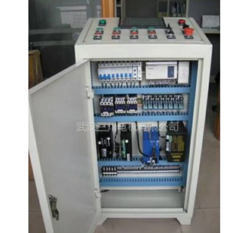 【湖北武漢恒壓供水柜】變頻器控制柜價(jià)格報(bào)價(jià) 軟啟動柜