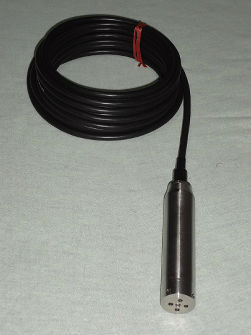 【廠家直銷】液位變送器 油罐箱液位計 帶顯示 4-20mA輸出