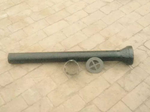 訂制橋面鑄鐵泄水管/固橋