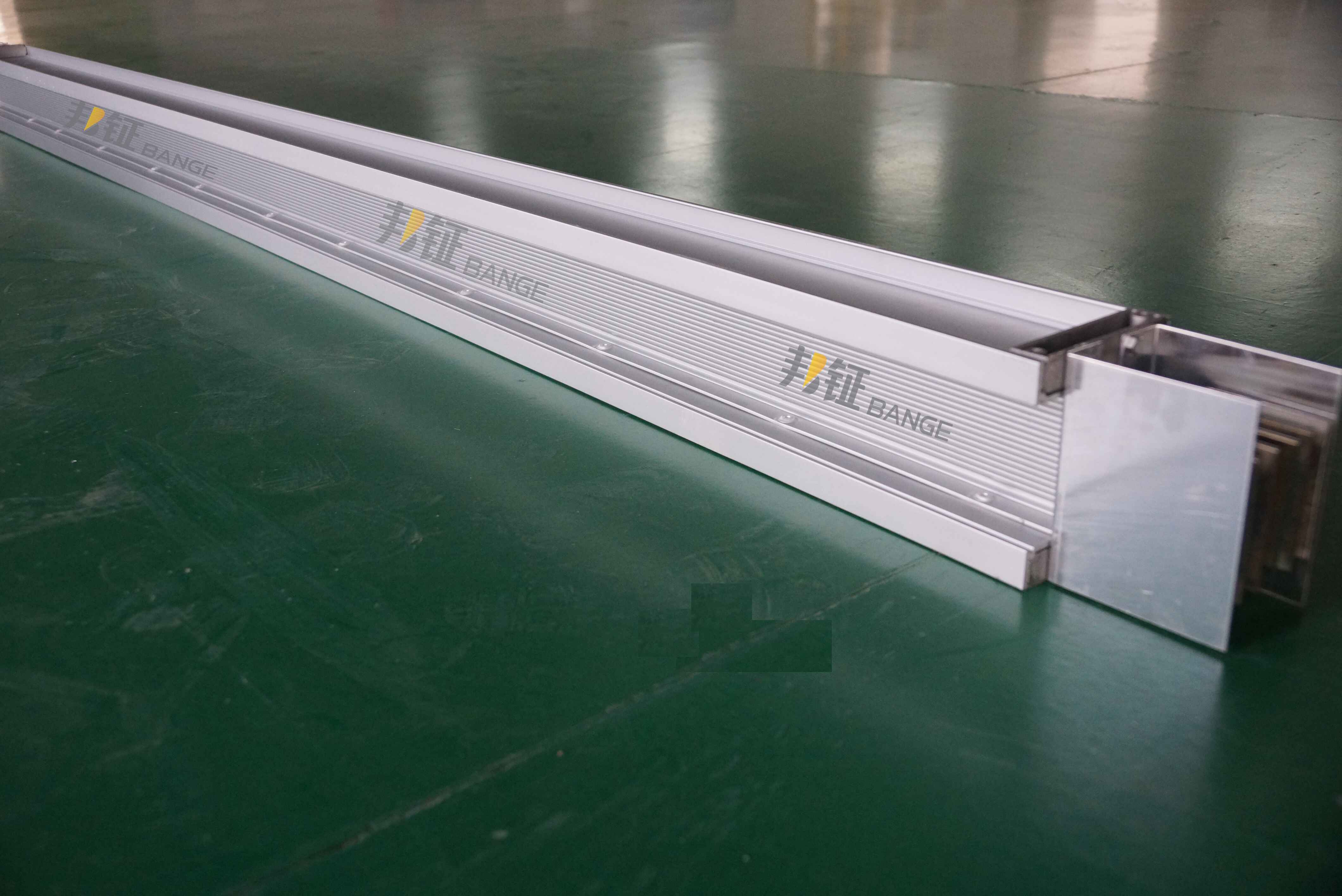 供應(yīng)抗震支架-青島邦鉦