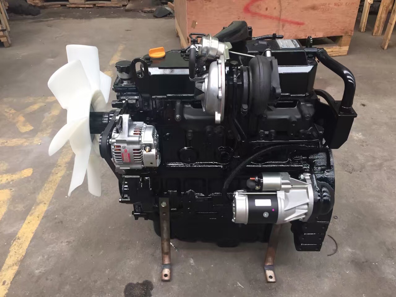 活塞工程配件|青島玖城|發(fā)動機配件