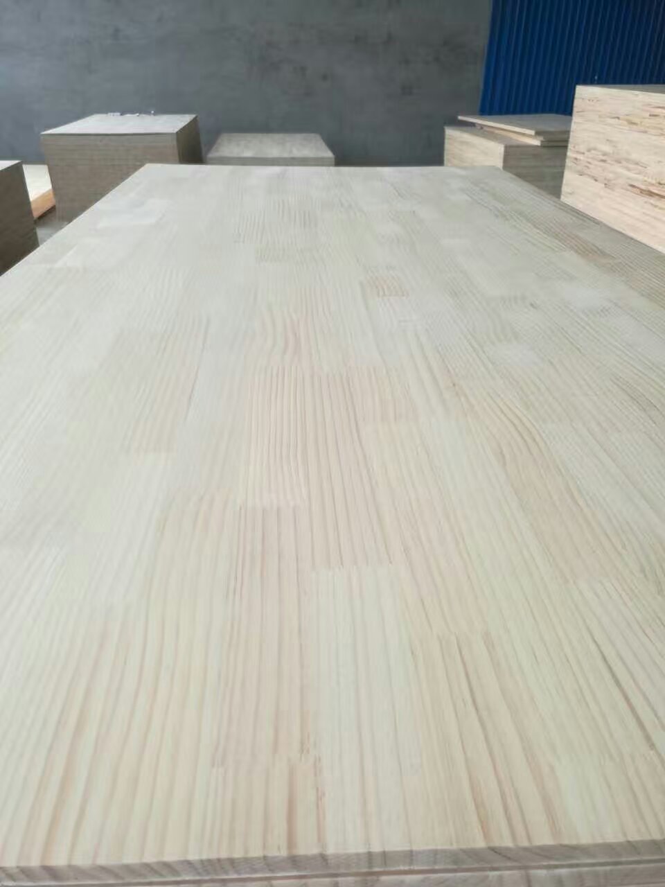 新西蘭輻射松集成材/恒宸木業(yè)