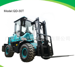 廣州廠家供應(yīng)3噸越野叉車，現(xiàn)貨供應(yīng)柴油叉車，四驅(qū)四缸