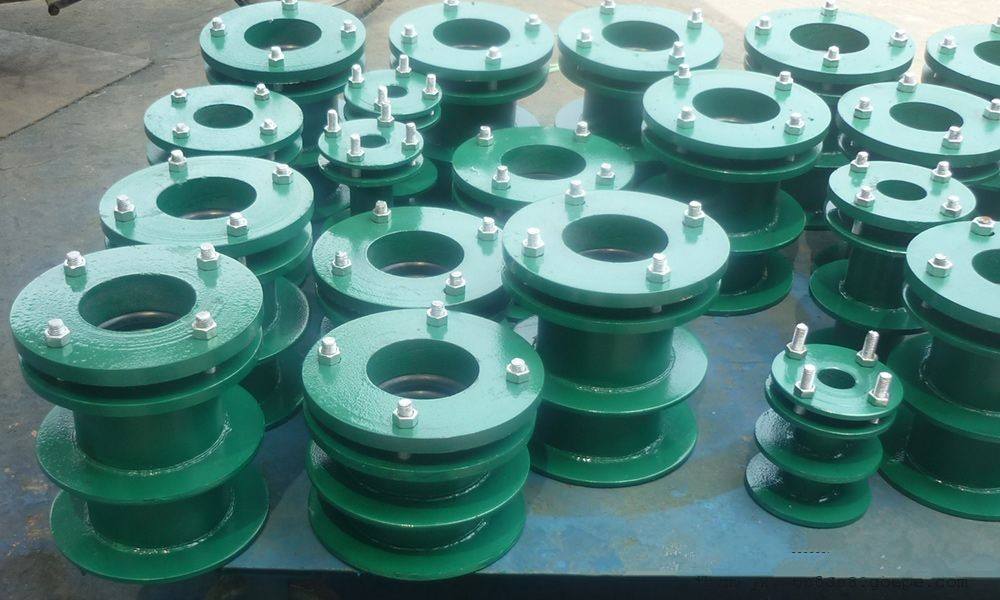 河南柔性防水套管生產(chǎn)廠家|赫田赫工貿(mào)