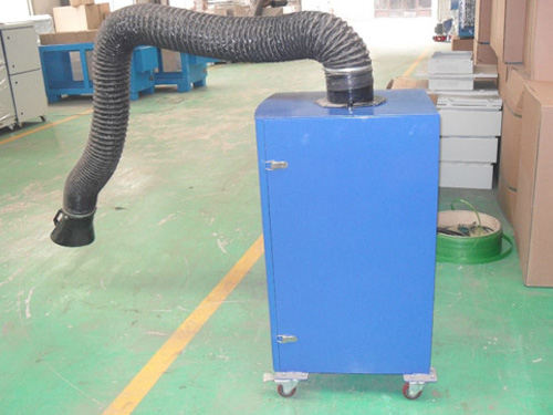 單臂焊煙凈化器哪家好/銘哲環(huán)保品質(zhì)保障信譽(yù)保障