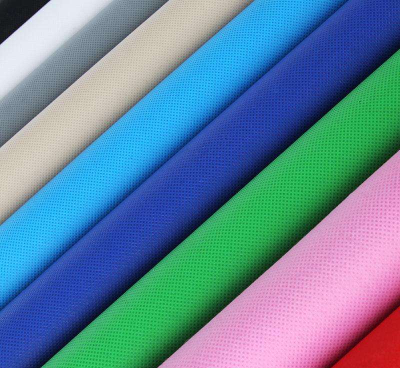 常熟淋膜復(fù)合無紡布批發(fā)價(jià)格|潤(rùn)聚祥無紡布