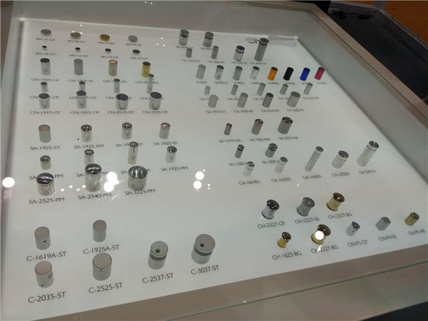 山東燈箱鋁型材價(jià)格/樂(lè)易燈箱