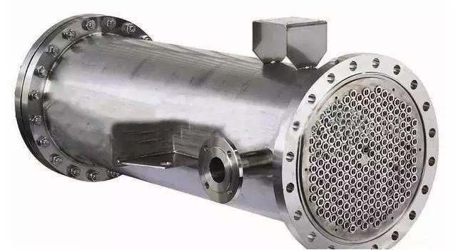 列管換熱器型號參數(shù)/青島市凱尼爾換熱設(shè)備