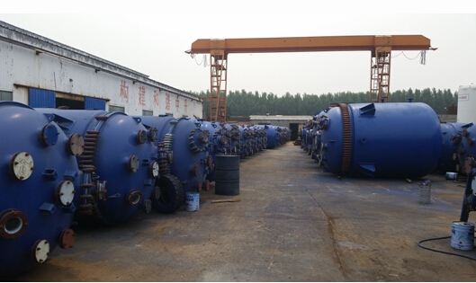 石家莊搪玻璃反應(yīng)釜/石家莊蓋特瑞奇化工設(shè)備