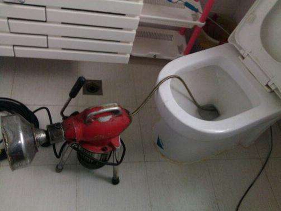 沈陽吸隔油池清洗清理價(jià)格公道-鑫源