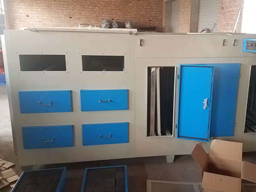 活性炭凈化設(shè)備生產(chǎn)商 /華渡環(huán)保設(shè)價格從優(yōu)