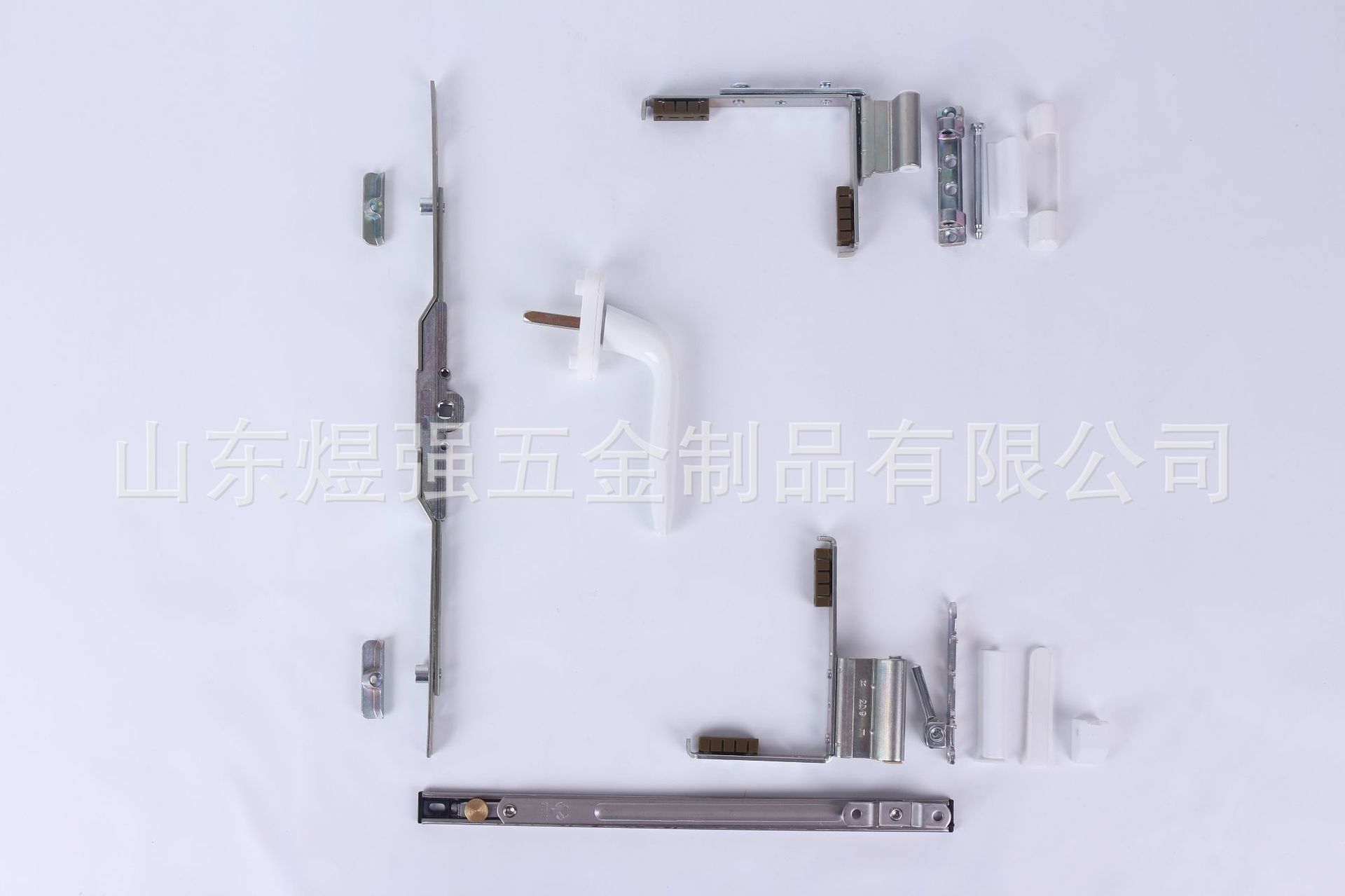 青島塑鋼平開門窗配件批發(fā)商電話/煜強五金