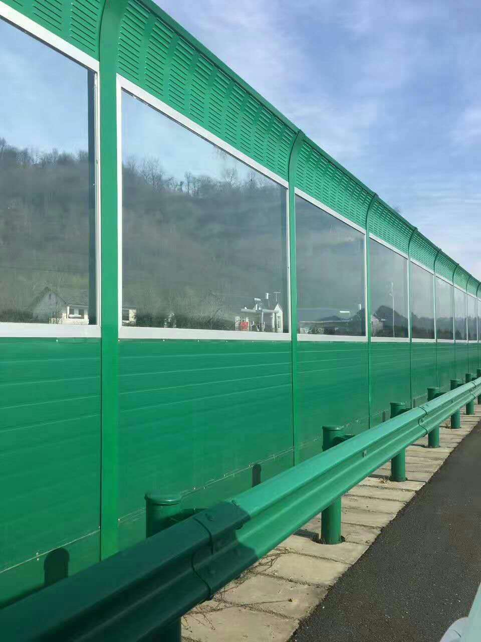 鐵路聲屏障A沾化鐵路聲屏障A瑞華鐵路聲屏障生產(chǎn)廠家