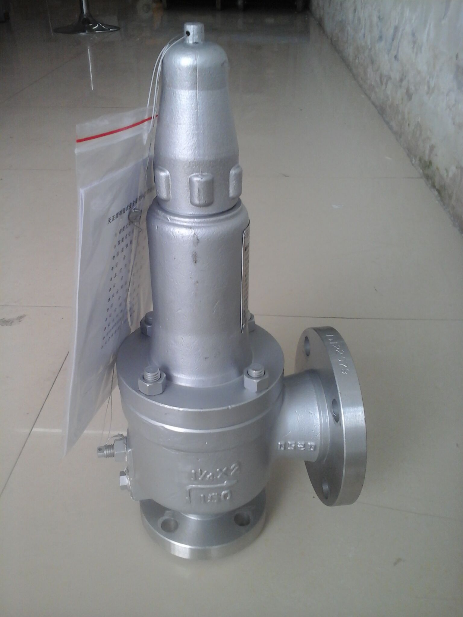 不銹鋼安全閥.jpg3