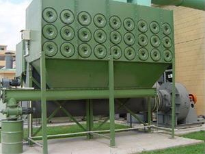 山西新型濾筒除塵器/華英環(huán)保質(zhì)優(yōu)價廉