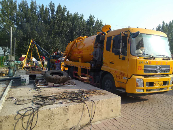 下水道疏通多少錢\臨沂騰輝管道疏通有限公司