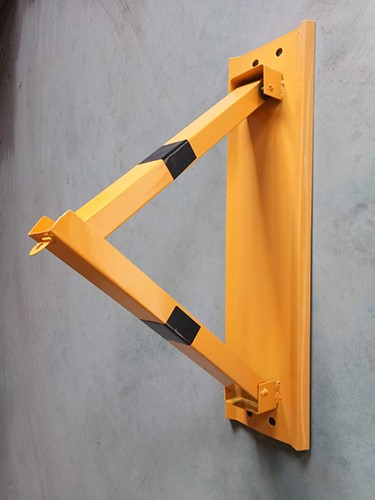 折邊三角鎖/鑫宇交通設(shè)施