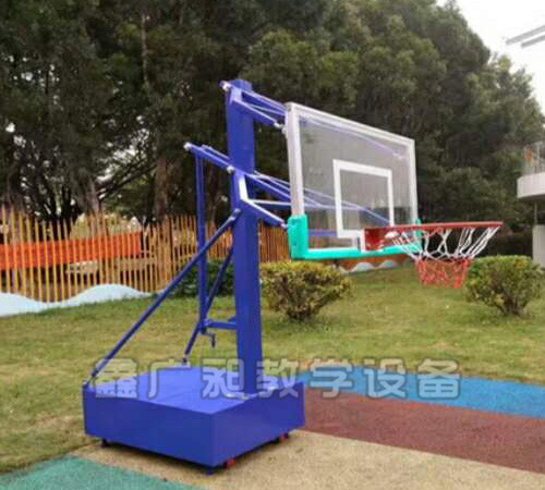 籃球架制造商-鑫廣昶教學設(shè)備