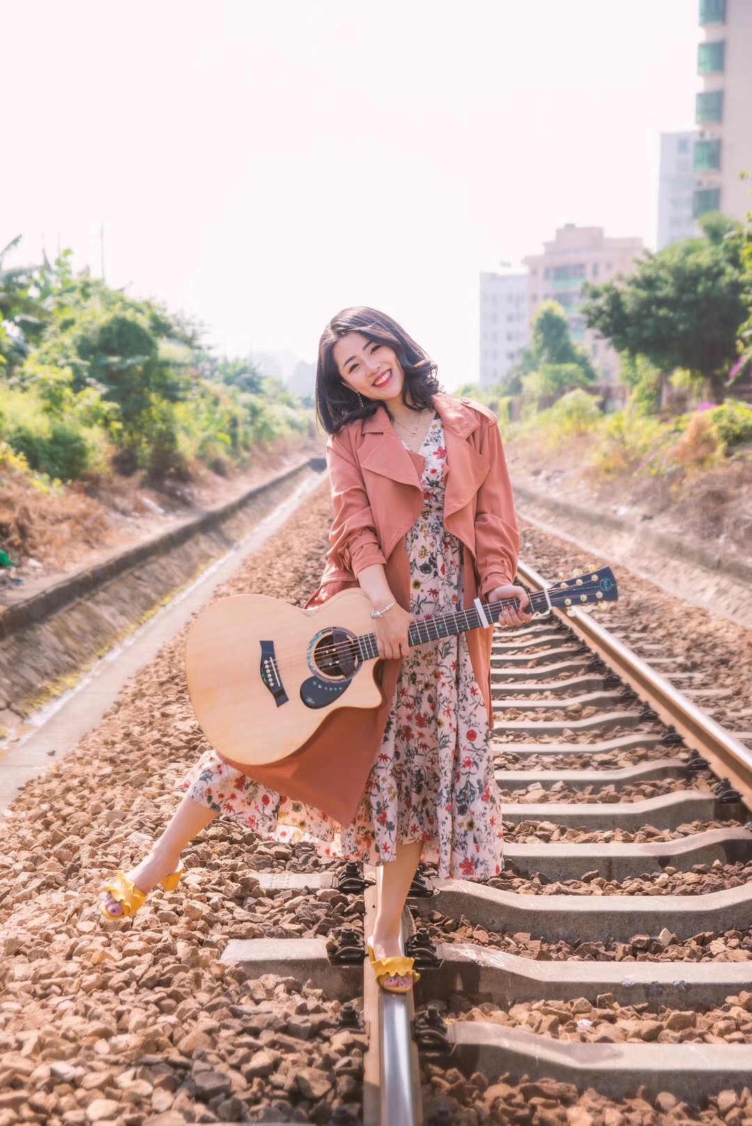 吉他培訓(xùn)機(jī)構(gòu)/黑加侖