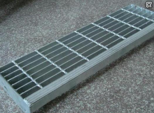 平臺踏步板A新城平臺踏步板A凱林平臺踏步板廠家批發(fā)