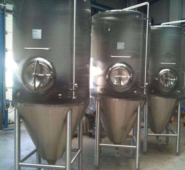 在青島誰(shuí)家賣精釀啤酒設(shè)備|海志啤酒