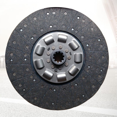 廠家直銷專業(yè)定制八簧離合器從汽車從動(dòng)盤車專業(yè)壓盤離合器批發(fā)