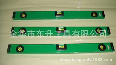 老款新做型水平尺，工字型水平尺，輕型可帶磁的水平尺，水平儀。