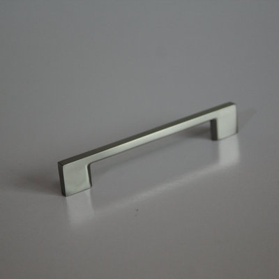 大量批發(fā)實(shí)心拉手 U型實(shí)心拉手 方形門窗拉手