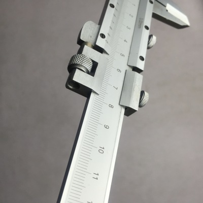 桂量款不銹鋼游標(biāo)卡尺0-300mm 0.02mm方頭加十爪0-200mm三型平爪