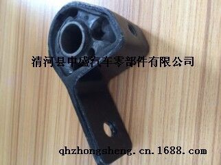 供應(yīng)雷諾 標(biāo)志橡膠襯套，發(fā)動(dòng)機(jī)支架膠墊3523.75橡膠件