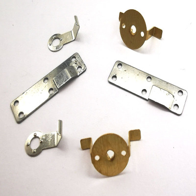 深圳廠家專業(yè)定制彈片|精密五金彈片加工|五金沖壓件|不銹鋼彈片