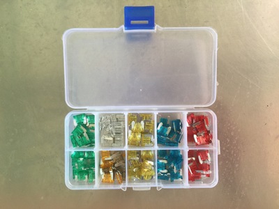 跨境電商熱銷廠家直供.中號.小號.迷你盒裝套裝汽車保險絲