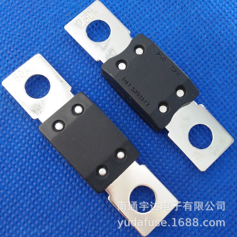 廠家直銷叉栓式汽車保險絲MEGA熔斷器完全替代進(jìn)口環(huán)保材料質(zhì)量保