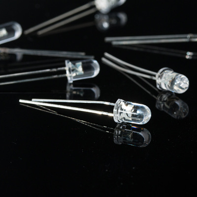 紫光LED燈珠380-385nm波長(zhǎng)手電筒照尿斑F5圓頭燈珠發(fā)光二極管批發(fā)