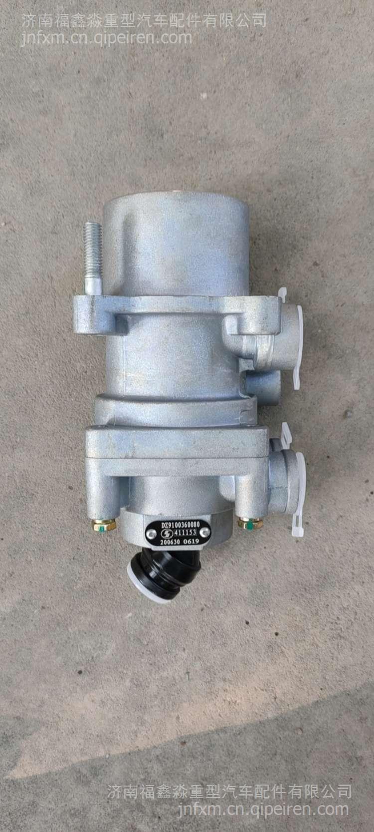 德龍F(tuán)3000德龍X3000制動(dòng)總泵 DZ9100360080