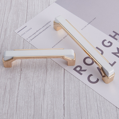 廠家直銷(xiāo)現(xiàn)代簡(jiǎn)約鋅合金家居櫥柜拉手 美式雙色鞋柜抽屜衣柜把手